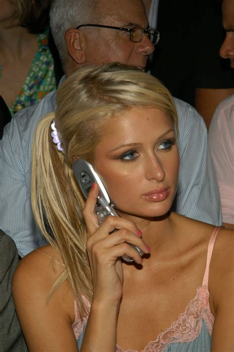 paris hilton flip phone